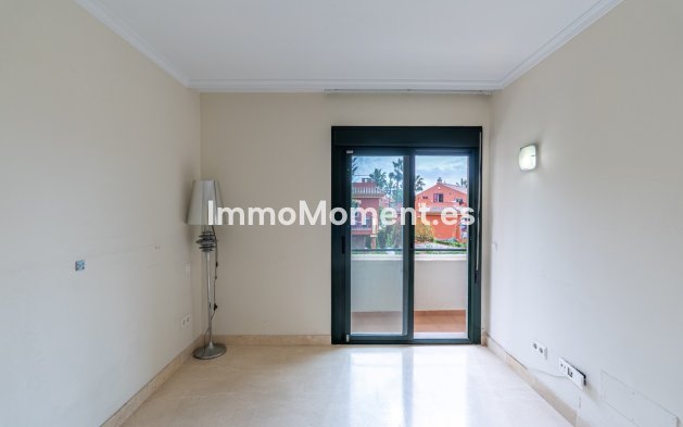 Revente - Maison mitoyenne - Estepona  - Estepona Centro