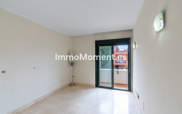 Revente - Maison mitoyenne - Estepona  - Estepona Centro