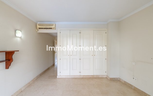 Revente - Maison mitoyenne - Estepona  - Estepona Centro