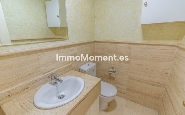 Revente - Maison mitoyenne - Estepona  - Estepona Centro