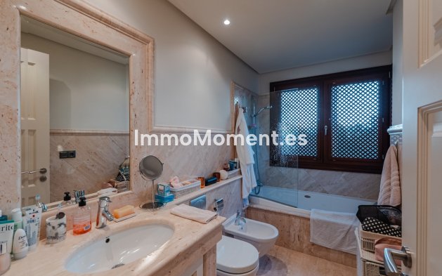 Wiederverkauf - Wohnung - Estepona  - Estepona Centro