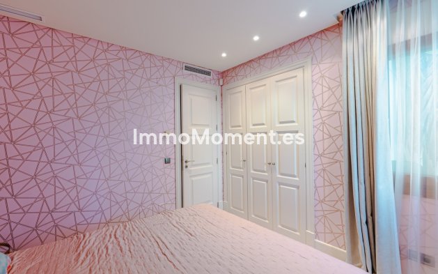 Wiederverkauf - Wohnung - Estepona  - Estepona Centro