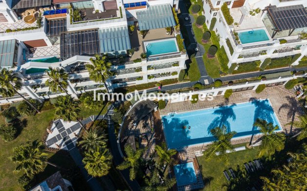 Wiederverkauf - Wohnung - Estepona  - Estepona Centro