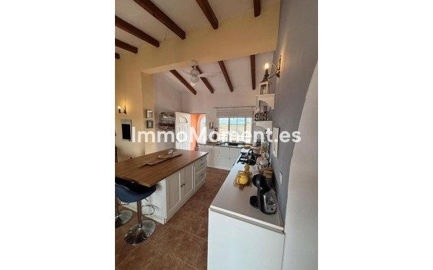 Wiederverkauf - Landhaus - Dolores - Dolores Centro