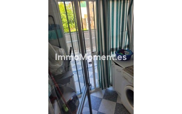 Wiederverkauf - Wohnung - Torremolinos - La Carihuela