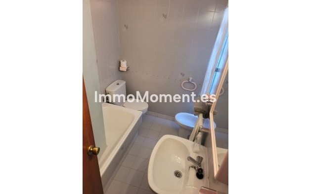 Wiederverkauf - Wohnung - Torremolinos - La Carihuela