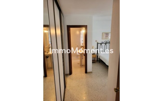 Wiederverkauf - Wohnung - Torremolinos - La Carihuela