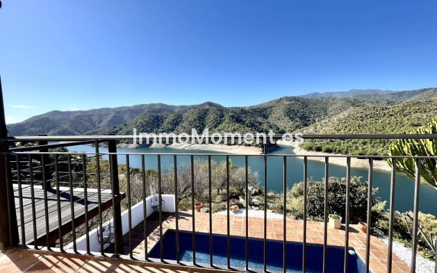 Wiederverkauf - Villa -   Inländisch - Istán