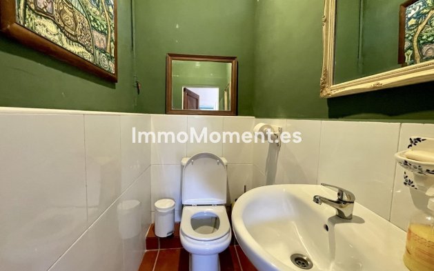 Wiederverkauf - Villa -   Inländisch - Istán