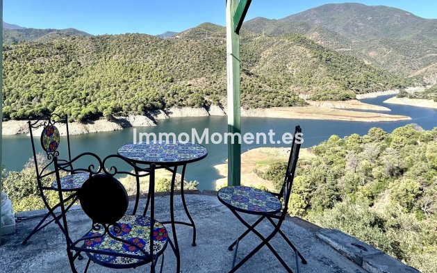 Wiederverkauf - Villa -   Inländisch - Istán