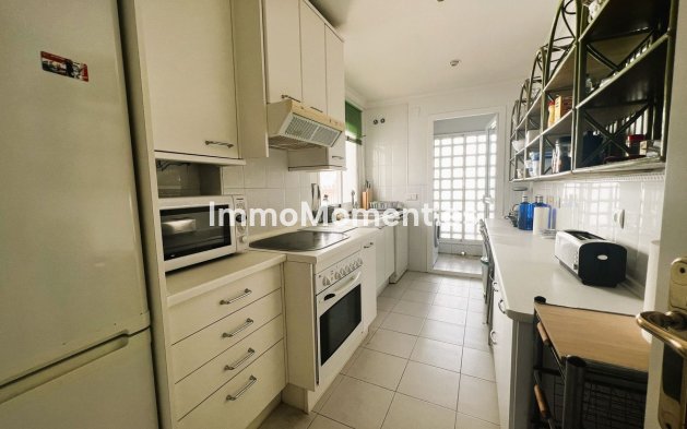 Wiederverkauf - Wohnung - Marbella - Puerto Banús