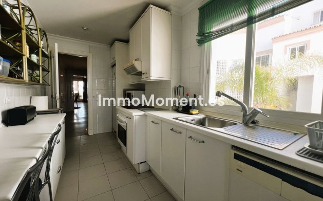 Wiederverkauf - Wohnung - Marbella - Puerto Banús