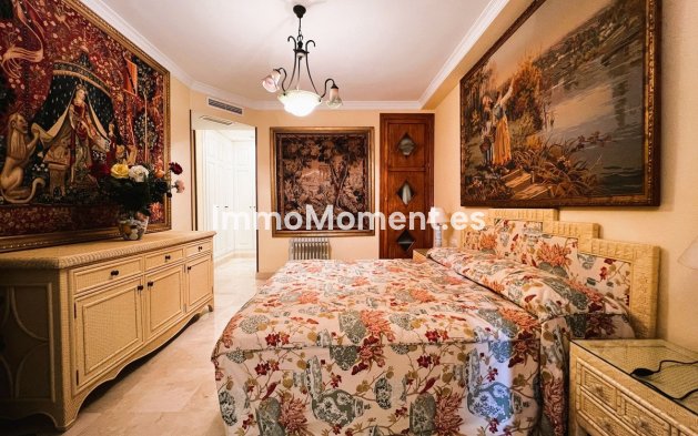 Wiederverkauf - Wohnung - Marbella - Puerto Banús