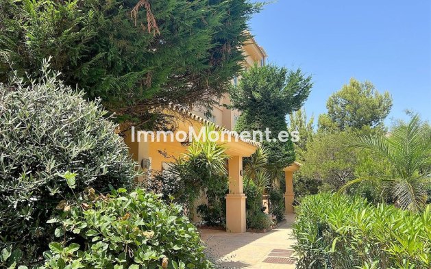 Resale - Apartment - Mijas - Calahonda