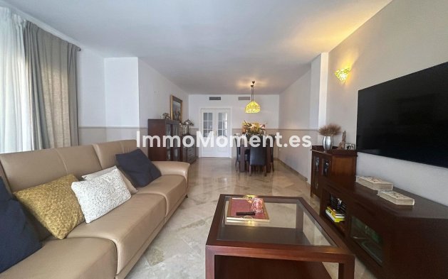 Resale - Apartment - Mijas - Calahonda