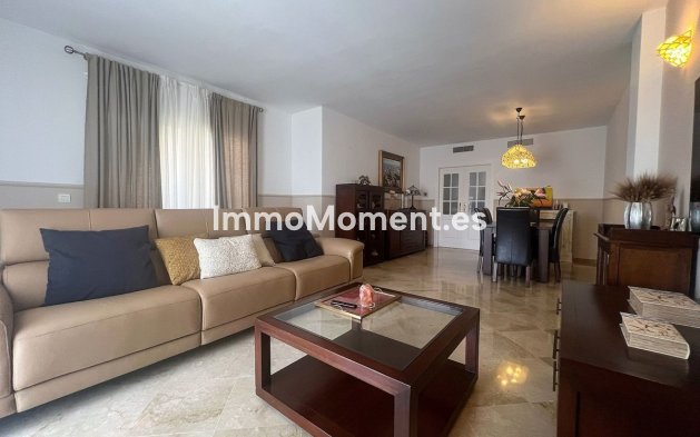 Resale - Apartment - Mijas - Calahonda
