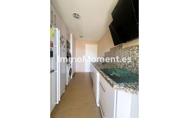 Resale - Apartment - Mijas - Calahonda