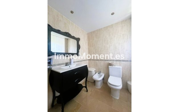 Resale - Apartment - Mijas - Calahonda