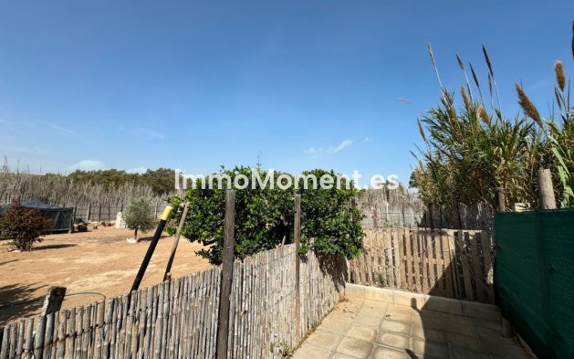 Resale - Villa - Guardamar del Segura - Guardamar del Segura Centro