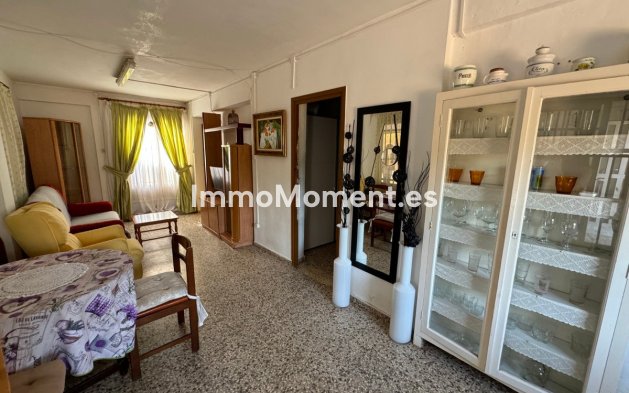 Resale - Villa - Guardamar del Segura - Guardamar del Segura Centro