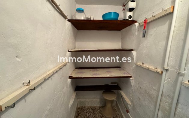 Resale - Villa - Guardamar del Segura - Guardamar del Segura Centro