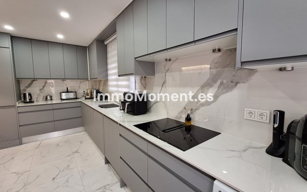 Resale - Villa - Guardamar del Segura - Guardamar del Segura Centro