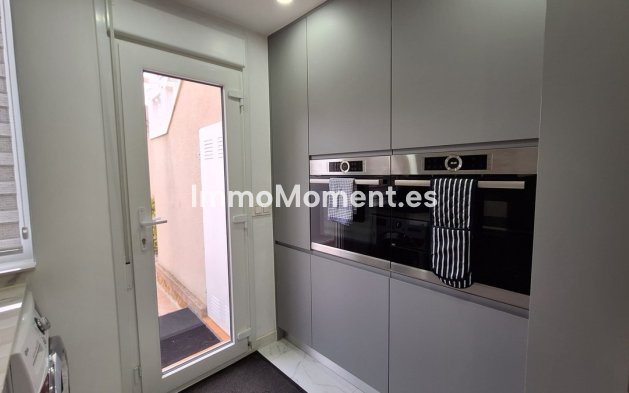 Resale - Villa - Guardamar del Segura - Guardamar del Segura Centro