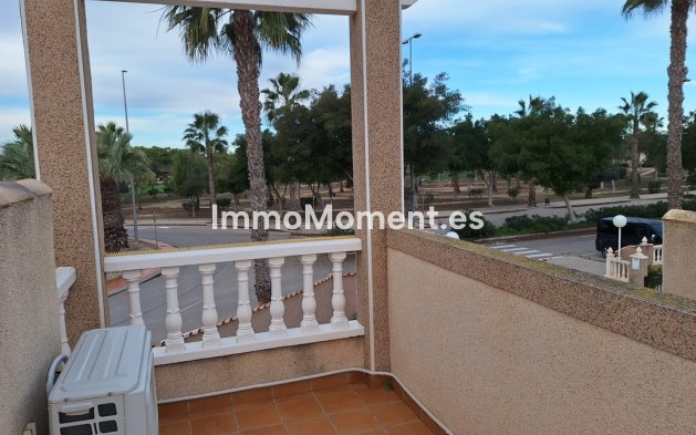 Resale - Villa - Guardamar del Segura - Guardamar del Segura Centro