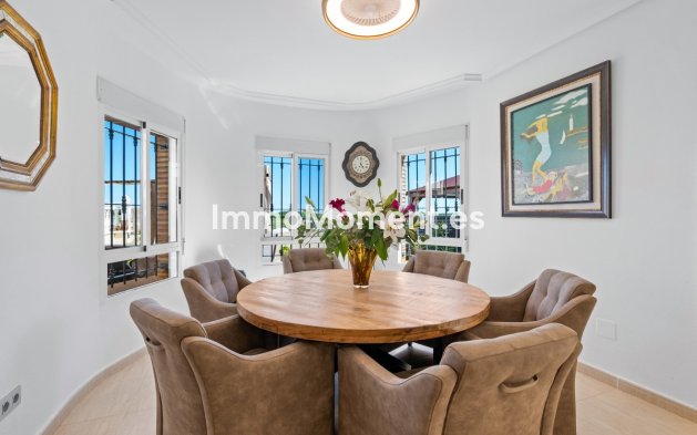 Resale - Villa - Guardamar del Segura - Guardamar del Segura Centro