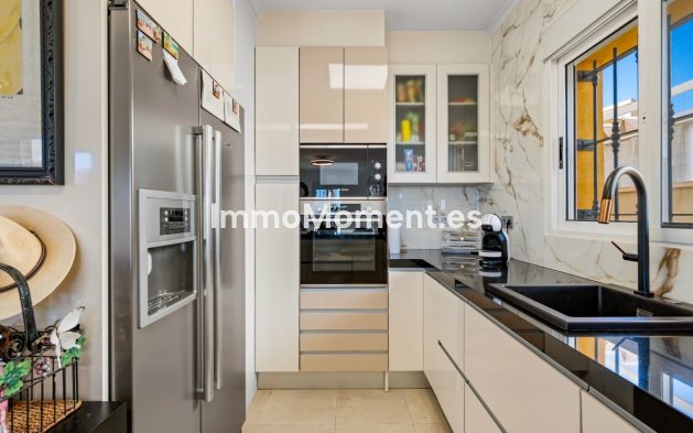 Resale - Villa - Guardamar del Segura - Guardamar del Segura Centro