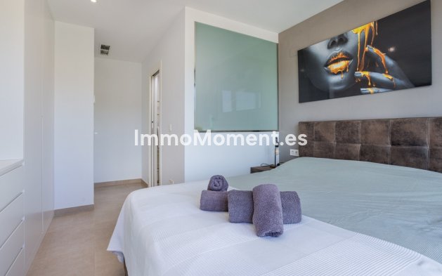 Revente - Maison mitoyenne - Benijofar