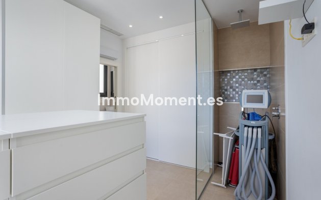 Revente - Maison mitoyenne - Benijofar