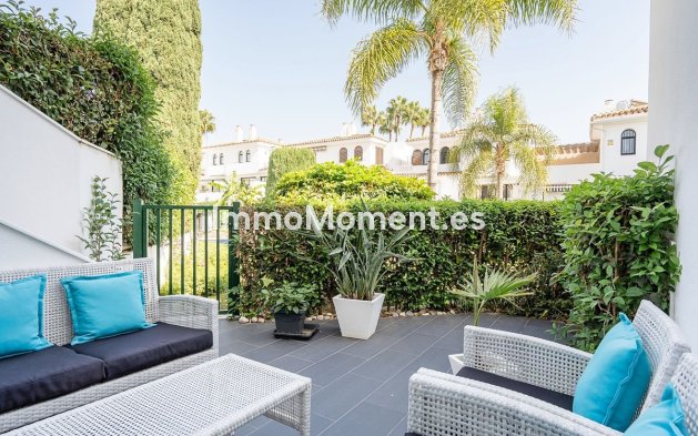 Bestaande woning - Geschakelde woning - Estepona  - New Golden Mile
