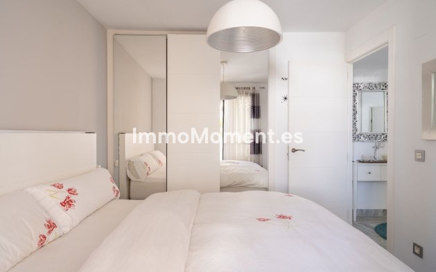 Bestaande woning - Geschakelde woning - Estepona  - New Golden Mile