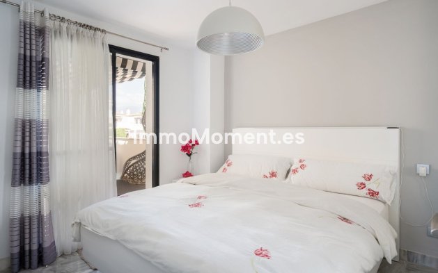 Bestaande woning - Geschakelde woning - Estepona  - New Golden Mile