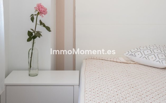 Bestaande woning - Geschakelde woning - Estepona  - New Golden Mile