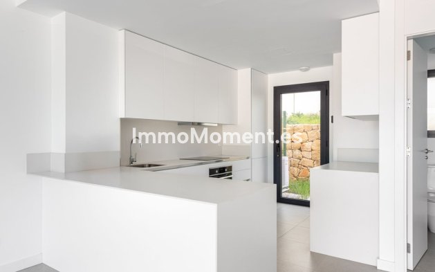 Revente - Villa - Estepona  - Atalaya