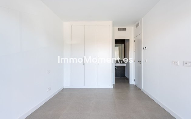 Revente - Villa - Estepona  - Atalaya