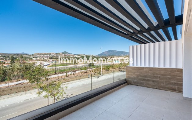 Revente - Villa - Estepona  - Atalaya