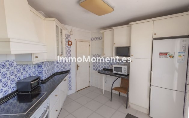 Wiederverkauf - Wohnung - Estepona  - Estepona Centro