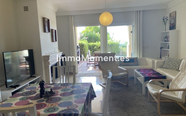 Wiederverkauf - Wohnung - Estepona  - Selwo