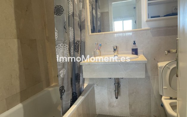 Wiederverkauf - Wohnung - Estepona  - Selwo