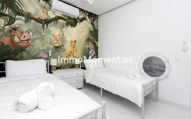 Revente - Villa - Benalmadena - Benalmadena Centro