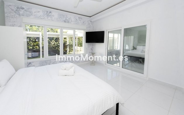 Revente - Villa - Benalmadena - Benalmadena Centro