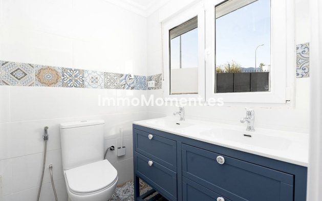 Revente - Villa - Benalmadena - Benalmadena Centro