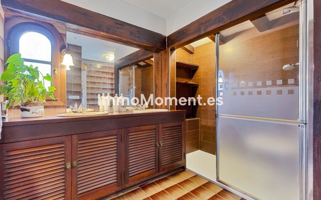 Resale - Villa - Mijas - Mijas Centro