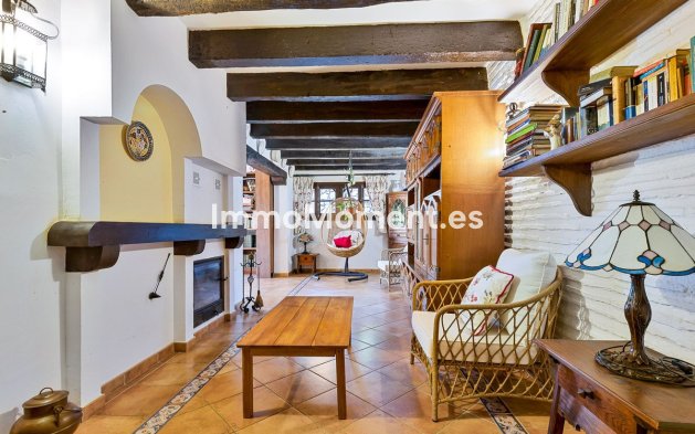 Resale - Villa - Mijas - Mijas Centro