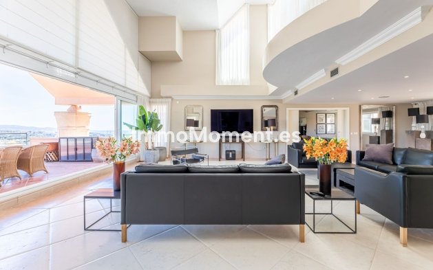 Wiederverkauf - Wohnung - Marbella - Nueva Andalucía