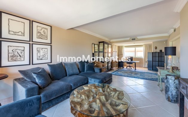 Wiederverkauf - Wohnung - Marbella - Nueva Andalucía