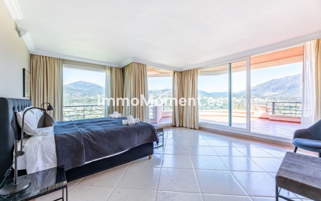 Wiederverkauf - Wohnung - Marbella - Nueva Andalucía